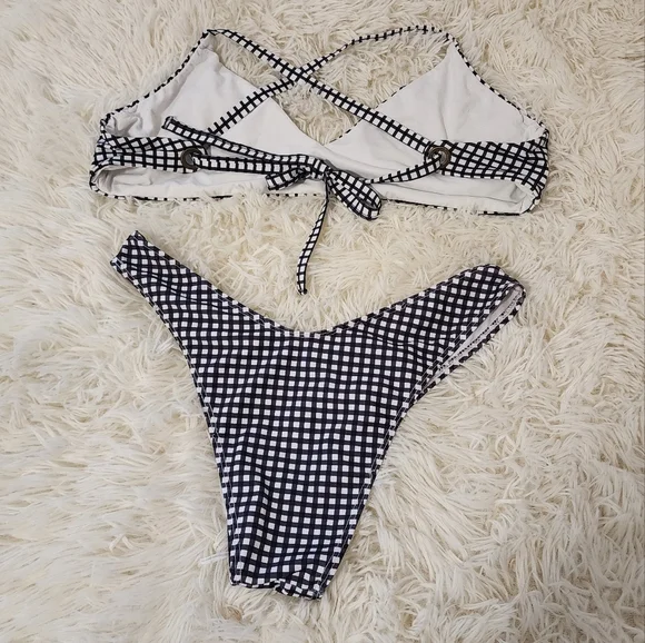 Roxy Beach Classics Reversible Fixed Triangle Bikini || High Leg Bottom - Picture 11 of 11